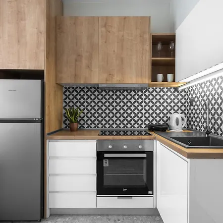 The Skysphere, Nilie Hospitality Mgmt *